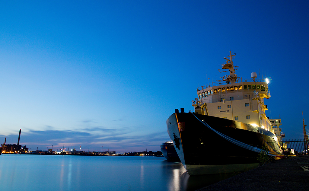 Reducing the environmental footprint of ships, what solutions?